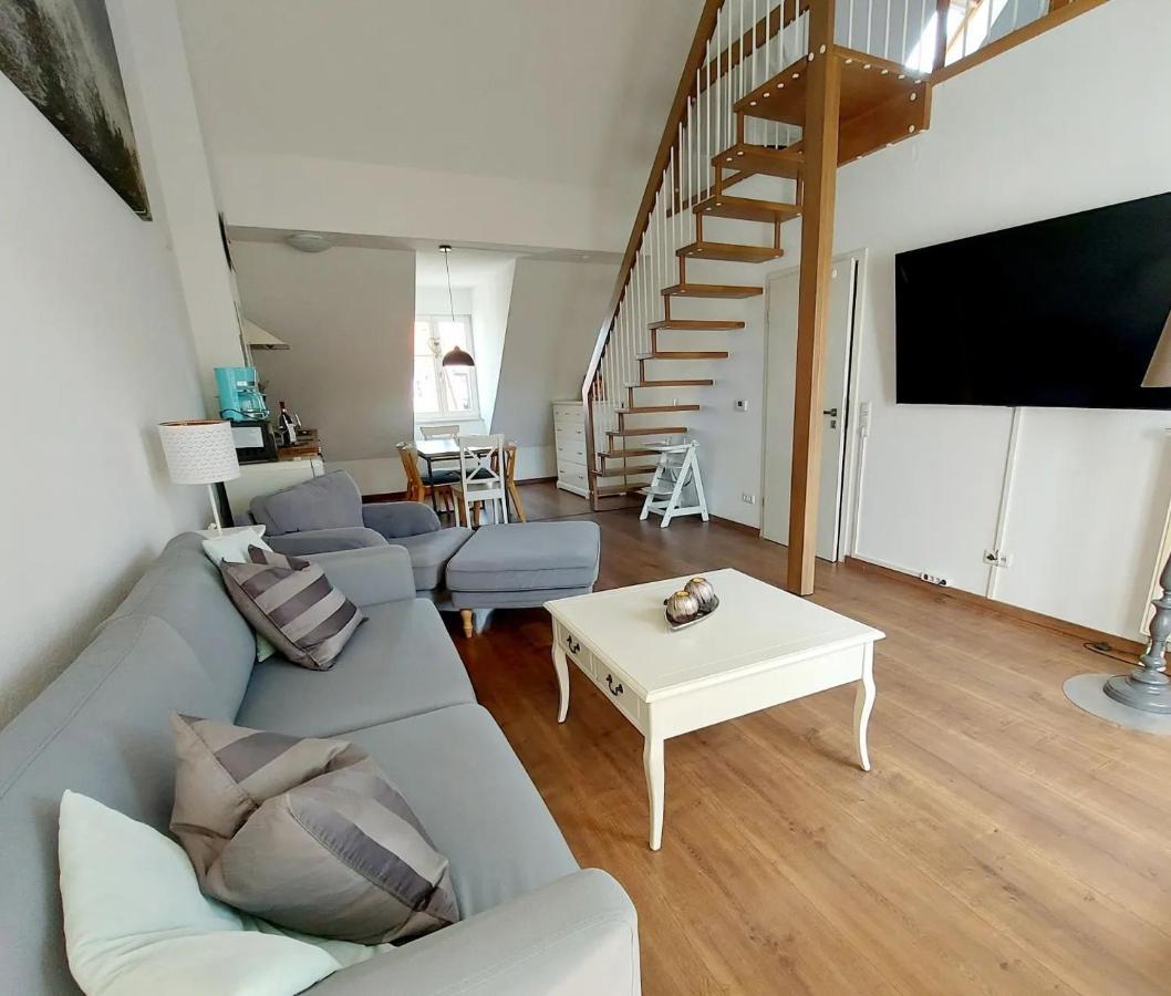 Hochwertige Ferienwohnung Direkt Am Wasser Mit Balkon 格赖夫斯瓦尔德 外观 照片